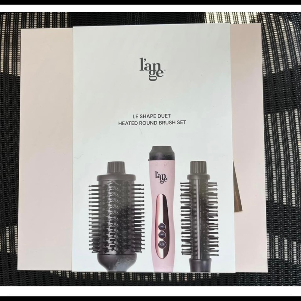 L’ange Le Shape Duet Heated Round Brush Set